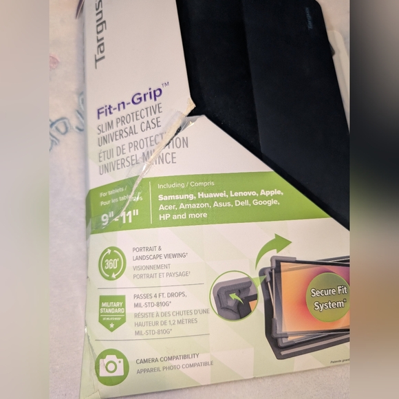 Targus Fit-n-Grip Slim Protective Universal Case - Picture 8 of 9